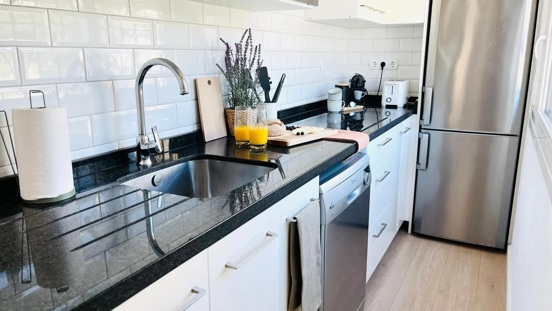 Cozy Apartment - Balcony & Sea View Fuengirola